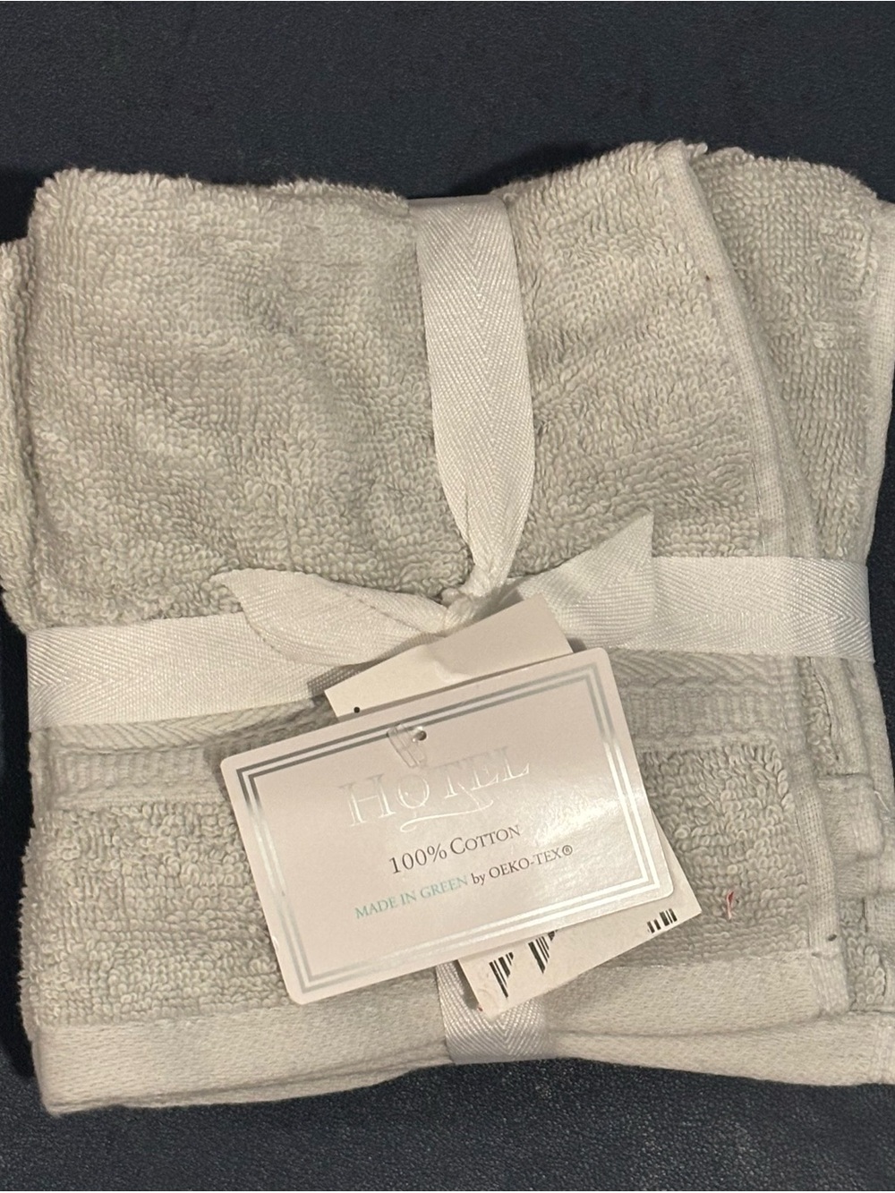 100% Cotton Wash clothes set of 4 - Light Gray
